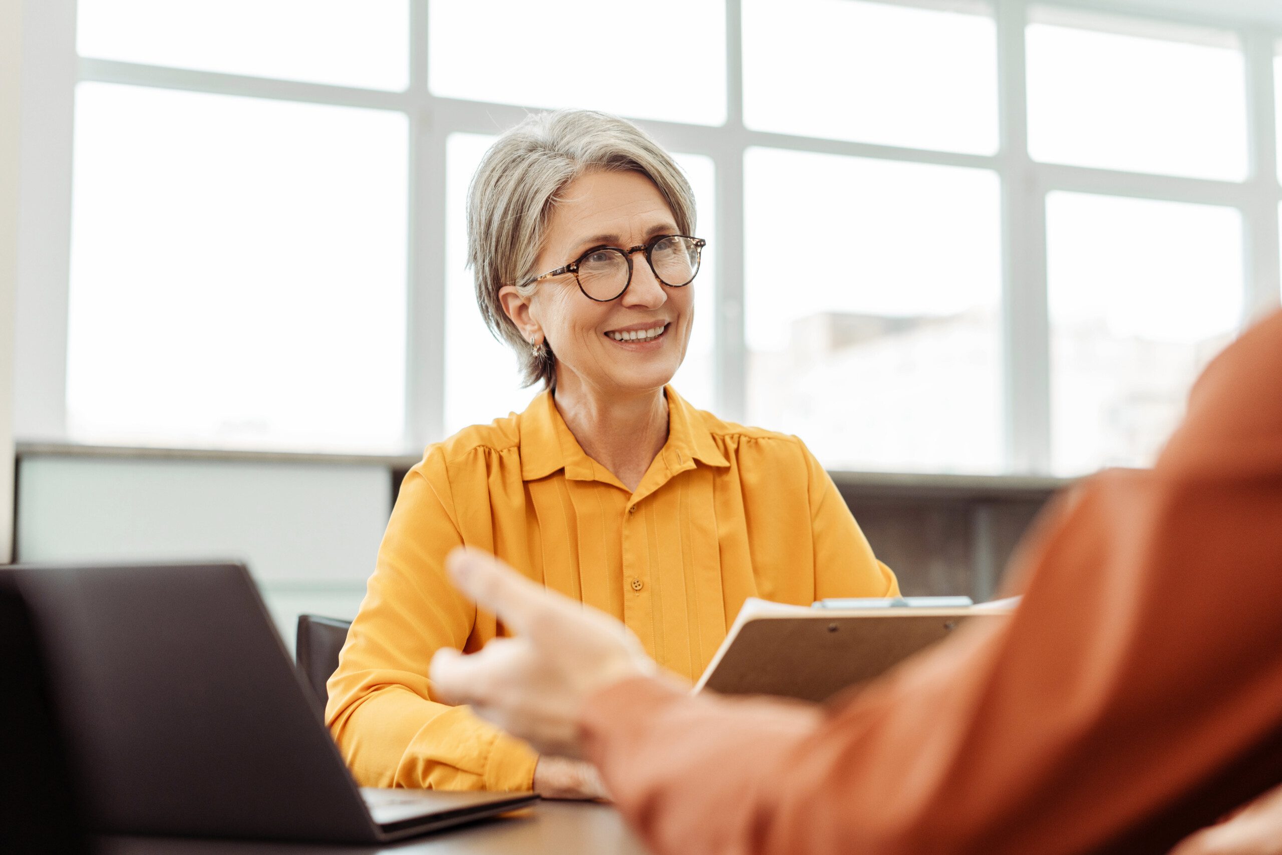 Zurück in den Beruf nach Krebs – so gelingt der Wiedereinstieg